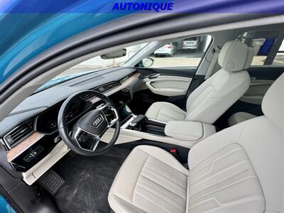 2019 Audi e-tron Premium Plus   - Photo 31 - Oceanside, CA 92054