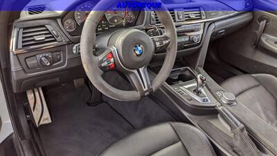 2019 BMW M4 CS   - Photo 12 - Oceanside, CA 92054