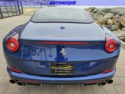 2015 Ferrari California T   - Photo 18 - Oceanside, CA 92054