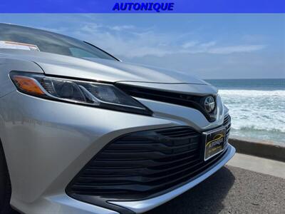 2018 Toyota Camry LE   - Photo 14 - Oceanside, CA 92054