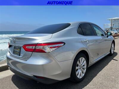 2018 Toyota Camry LE   - Photo 10 - Oceanside, CA 92054
