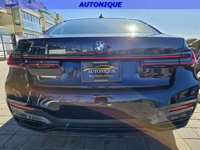 2021 BMW 750i xDrive   - Photo 14 - Oceanside, CA 92054