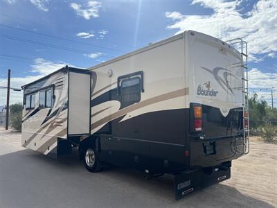 2008 Fleetwood Bounder 35H   - Photo 8 - Marana, AZ 85653