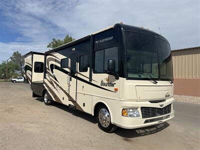 2008 Fleetwood Bounder 35H  