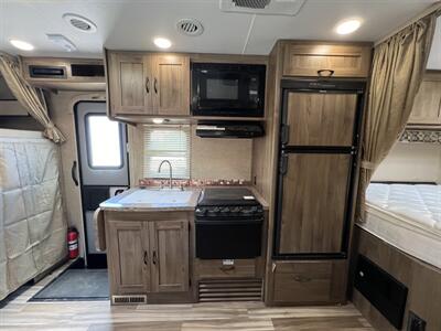 2016 Coachmen PRISM 2150LE   - Photo 23 - Marana, AZ 85653