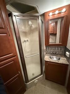 2009 Four Winds Four Winds 31F   - Photo 36 - Rillito, AZ 85654