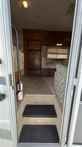 2009 Four Winds Four Winds 31F   - Photo 9 - Rillito, AZ 85654