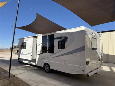 2009 Four Winds Four Winds 31F   - Photo 5 - Rillito, AZ 85654