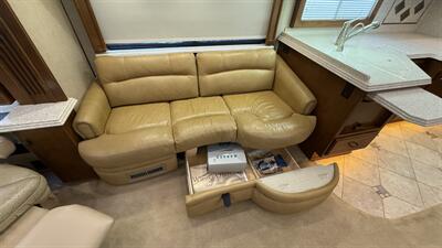 2005 MONACO DYNASTY PLATINUM IV   - Photo 18 - Rillito, AZ 85654