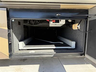 2005 MONACO DYNASTY PLATINUM IV   - Photo 71 - Rillito, AZ 85654