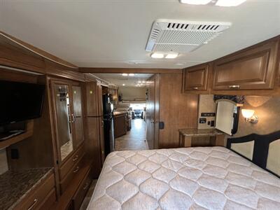 2015 Thor Chateau Super C 33SW   - Photo 49 - Marana, AZ 85653