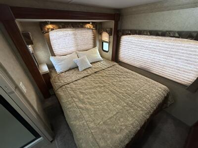 2013 Forest River Sunseeker 3010DS   - Photo 38 - Rillito, AZ 85654
