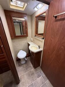 2013 Forest River Sunseeker 3010DS   - Photo 34 - Rillito, AZ 85654