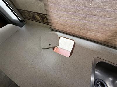 2013 Forest River Sunseeker 3010DS   - Photo 28 - Rillito, AZ 85654