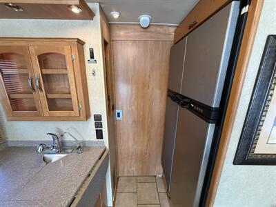 2007 Itasca Suncruiser 35A - Photo 15 - Rillito, AZ 85654