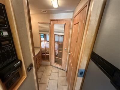 2007 Itasca Suncruiser 35A - Photo 16 - Rillito, AZ 85654