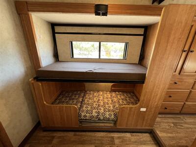 2011 Tioga Ranger 31N   - Photo 50 - Marana, AZ 85653