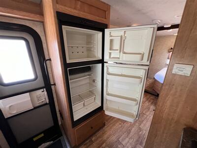 2011 Tioga Ranger 31N   - Photo 42 - Marana, AZ 85653