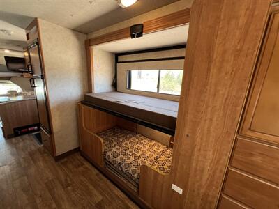 2011 Tioga Ranger 31N   - Photo 51 - Marana, AZ 85653