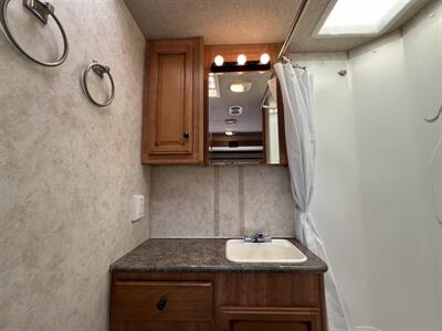 2011 Tioga Ranger 31N   - Photo 55 - Marana, AZ 85653