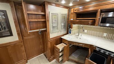 2016 Tiffin Phaeton 36GH - Photo 35 - Rillito, AZ 85654