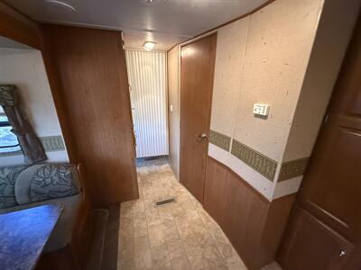 2010 Crossroads RV Sunset Trail 26RK   - Photo 23 - Rillito, AZ 85654