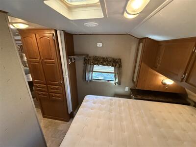 2010 Crossroads RV Sunset Trail 26RK   - Photo 36 - Rillito, AZ 85654