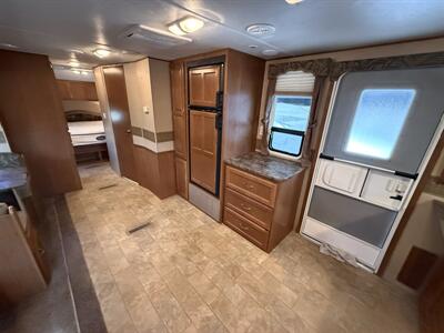 2010 Crossroads RV Sunset Trail 26RK   - Photo 10 - Rillito, AZ 85654