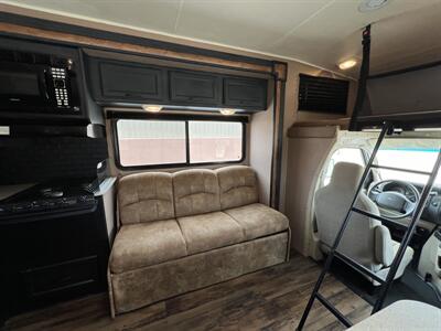 2015 Coachmen Freelander 29KS   - Photo 22 - Marana, AZ 85653