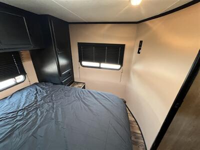 2015 Coachmen Freelander 29KS   - Photo 43 - Marana, AZ 85653