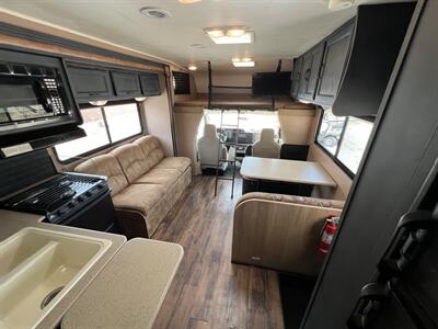 2015 Coachmen Freelander 29KS   - Photo 47 - Marana, AZ 85653