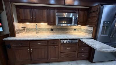 2014 FOREST RIVER BERKSHIRE 400QL   - Photo 23 - Rillito, AZ 85654