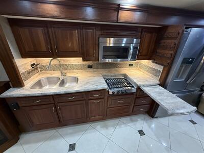 2014 FOREST RIVER BERKSHIRE 400QL   - Photo 22 - Rillito, AZ 85654