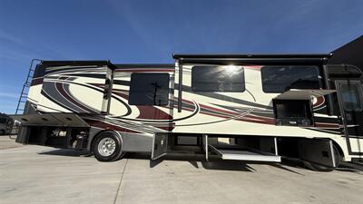 2014 FOREST RIVER BERKSHIRE 400QL   - Photo 14 - Rillito, AZ 85654