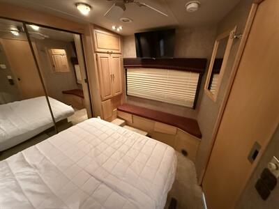 2007 Winnebago Tour 40TD   - Photo 46 - Rillito, AZ 85654