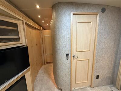 2007 Winnebago Tour 40TD   - Photo 28 - Rillito, AZ 85654