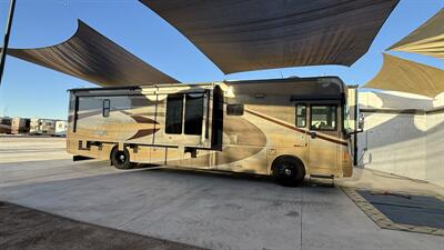 2007 Winnebago Tour 40TD   - Photo 2 - Rillito, AZ 85654
