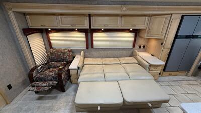 2007 Winnebago Tour 40TD   - Photo 25 - Rillito, AZ 85654