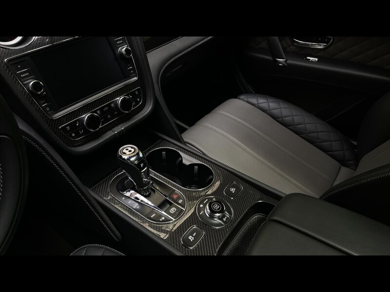 2020 Bentley Bentayga V8   - Photo 8 - Nashville, TN 37203