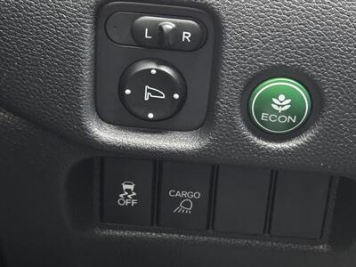 2018 Honda Ridgeline RTL ALL WHEEL DRIVE- Amazing Deal WOOOOOW   - Photo 27 - Roseville, CA 95678