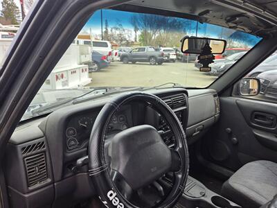 2000 Jeep Cherokee SE 4dr SE   - Photo 9 - Roseville, CA 95678