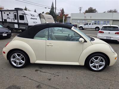 2004 Volkswagen New Beetle Convertible GLS - 5 SPEED - ONLY 96K MILES - TURBO0O0 - Photo 5 - Roseville, CA 95678