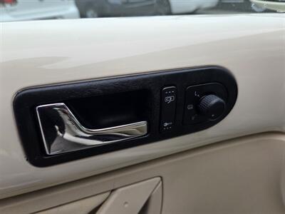 2004 Volkswagen New Beetle Convertible GLS - 5 SPEED - ONLY 96K MILES - TURBO0O0 - Photo 9 - Roseville, CA 95678