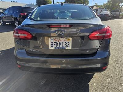 2017 Ford Focus SE - Photo 5 - Roseville, CA 95678