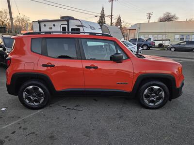 2017 Jeep Renegade Sport - Photo 5 - Roseville, CA 95678