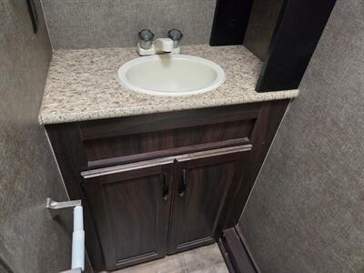 2017 pacific coachwo   - Photo 13 - Roseville, CA 95678