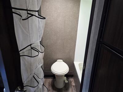 2017 pacific coachwo   - Photo 9 - Roseville, CA 95678