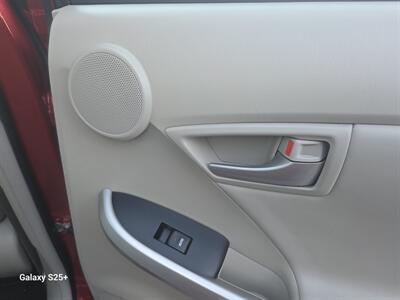 2014 Toyota Prius - Panoramic roof - Leather - Navigation / Camera   - Photo 17 - Roseville, CA 95678