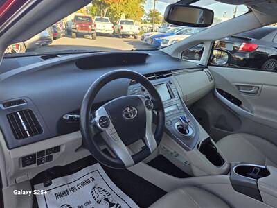 2014 Toyota Prius - Panoramic roof - Leather - Navigation / Camera   - Photo 10 - Roseville, CA 95678