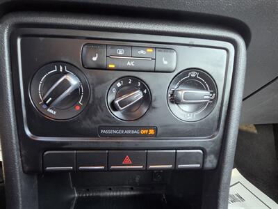 2014 Volkswagen Beetle-Classic 2.5L PZEV   - Photo 20 - Roseville, CA 95678